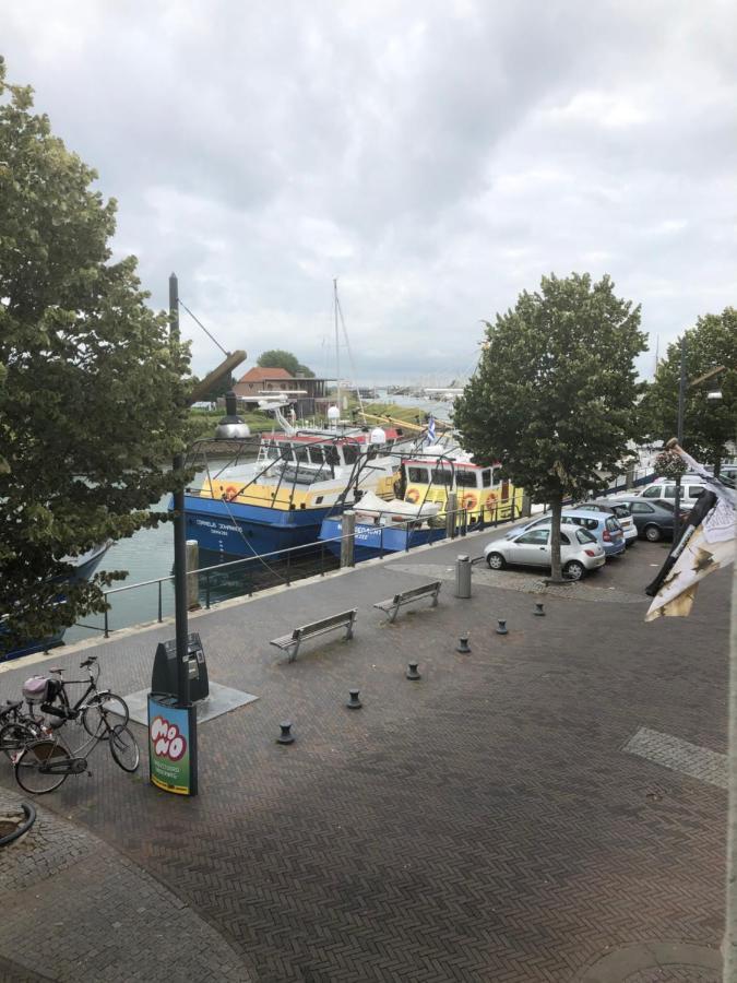 מלון זיריקזיי Huys Aan De Haven מראה חיצוני תמונה